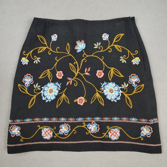 LOFT Dresses & Skirts - LOFT Floral Embroidered Pencil Skirt Women Size 2 Black Career Formal Cotton‎ EC